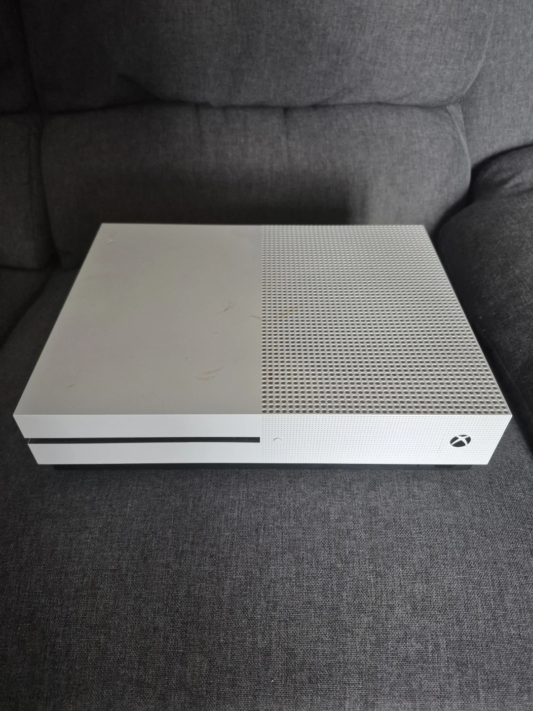 Xbox One S Console + Cables