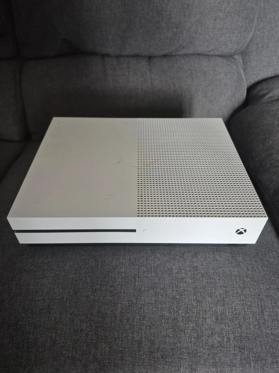 Xbox One S Console + Cables