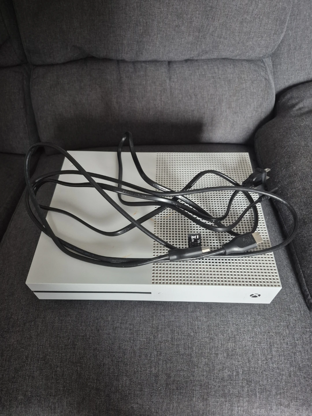 Xbox One S Console + Cables - photo 3