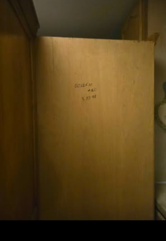 2 Wooden Armoire Cabinet - photo 3