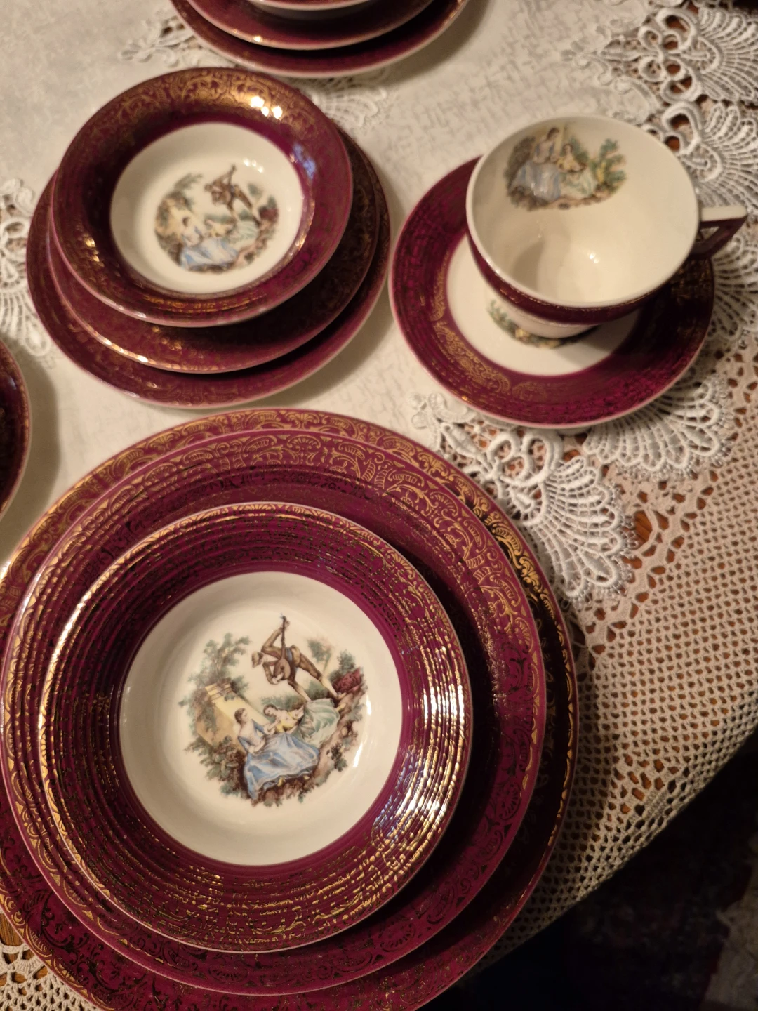 The Sebring Pottery Serenade Burgundy Dinnerware Set - photo 2