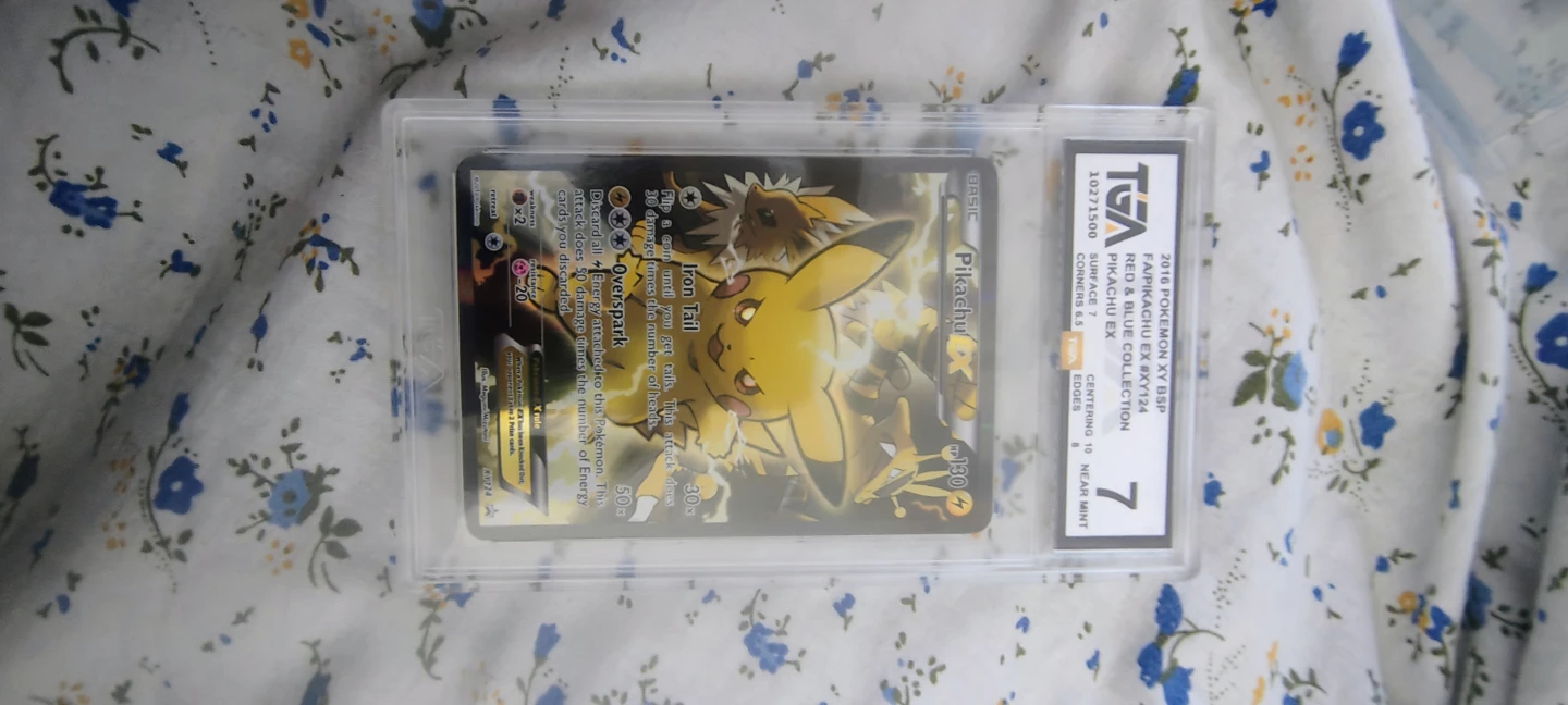 2018 Pokemon XY B.P. Red & Blue Collection Pikachu