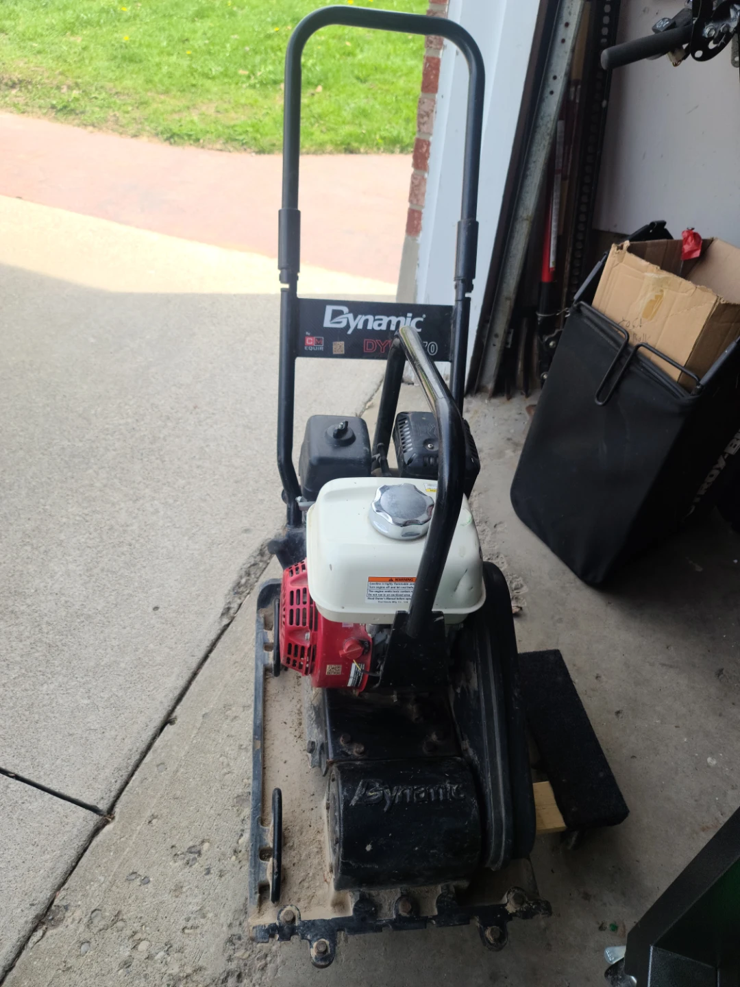 Dynamic Dyna 70 Plate Compactor w Honda Engine - photo 3