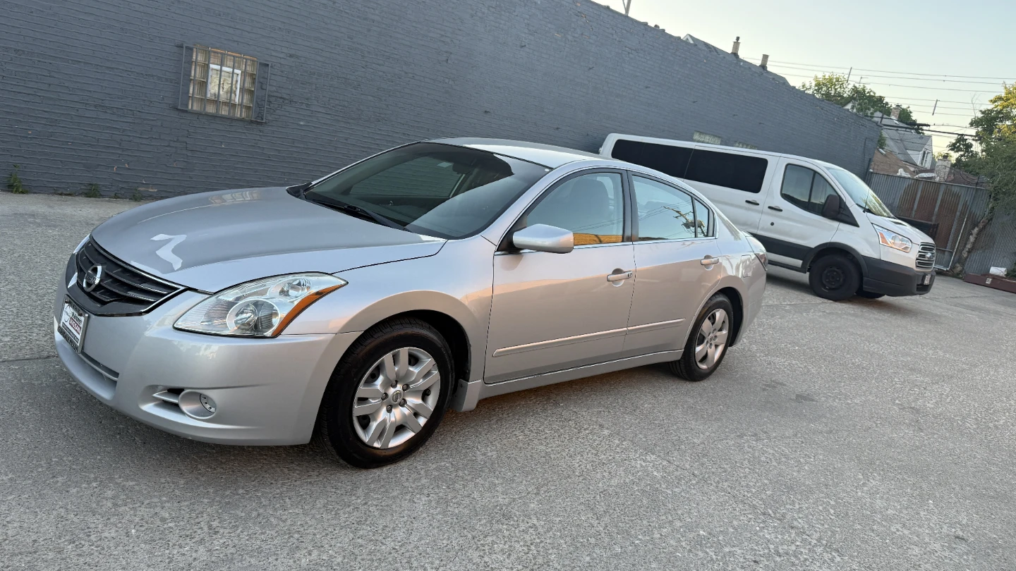 Silver 2012 Nissan Altima 2.5 S Sedan