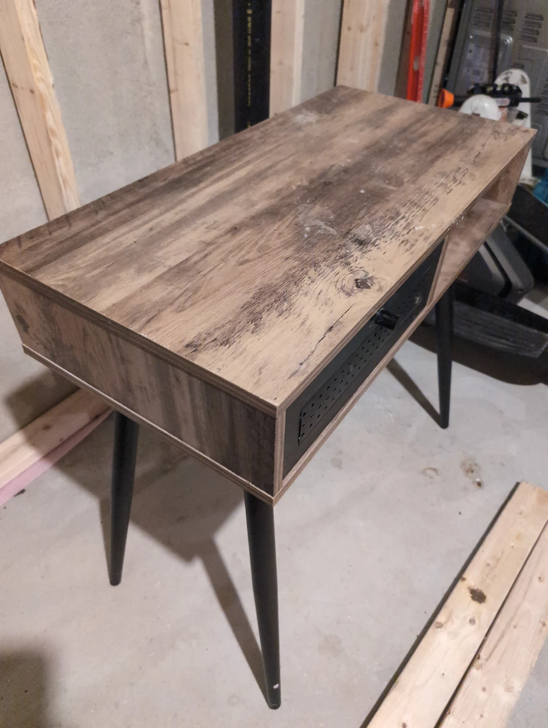 Wood grain desk with drawer - photo 2