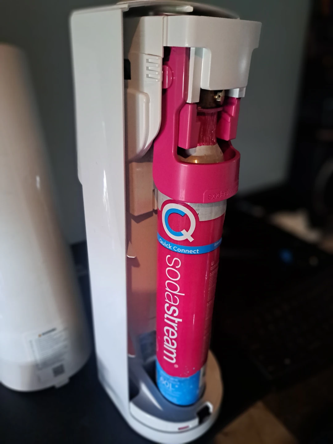 SodaStream Terra Sparkling Water Maker - photo 3