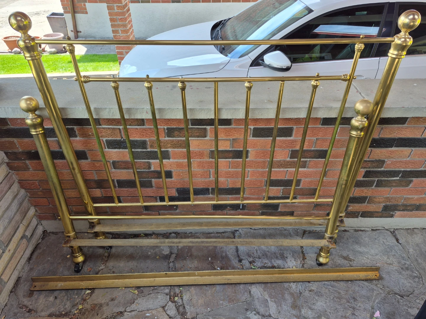 Brass Headboard Frame - photo 3