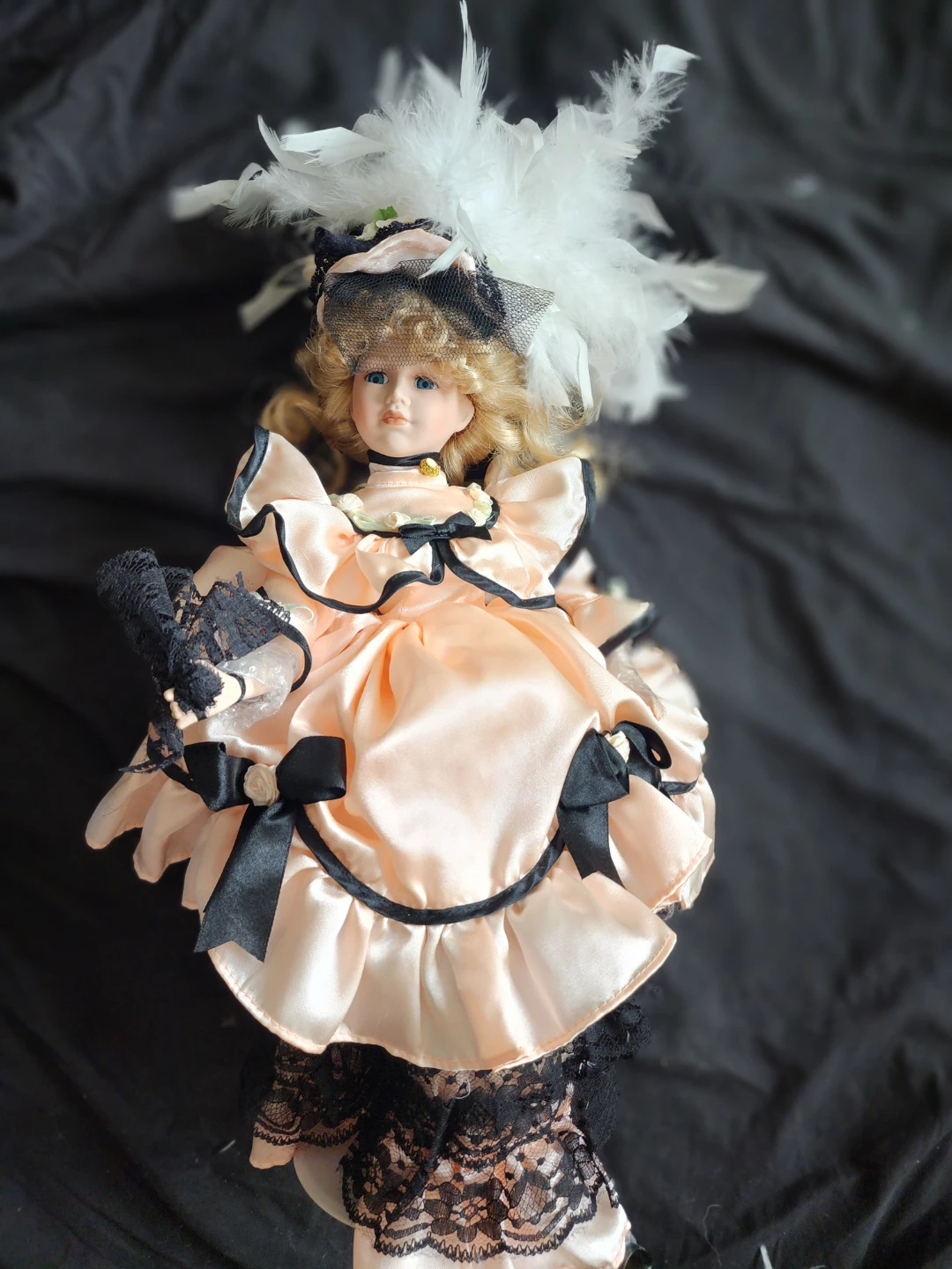 Victorian Style Porcelain Doll with Peach Dress and Feathers - photo 2