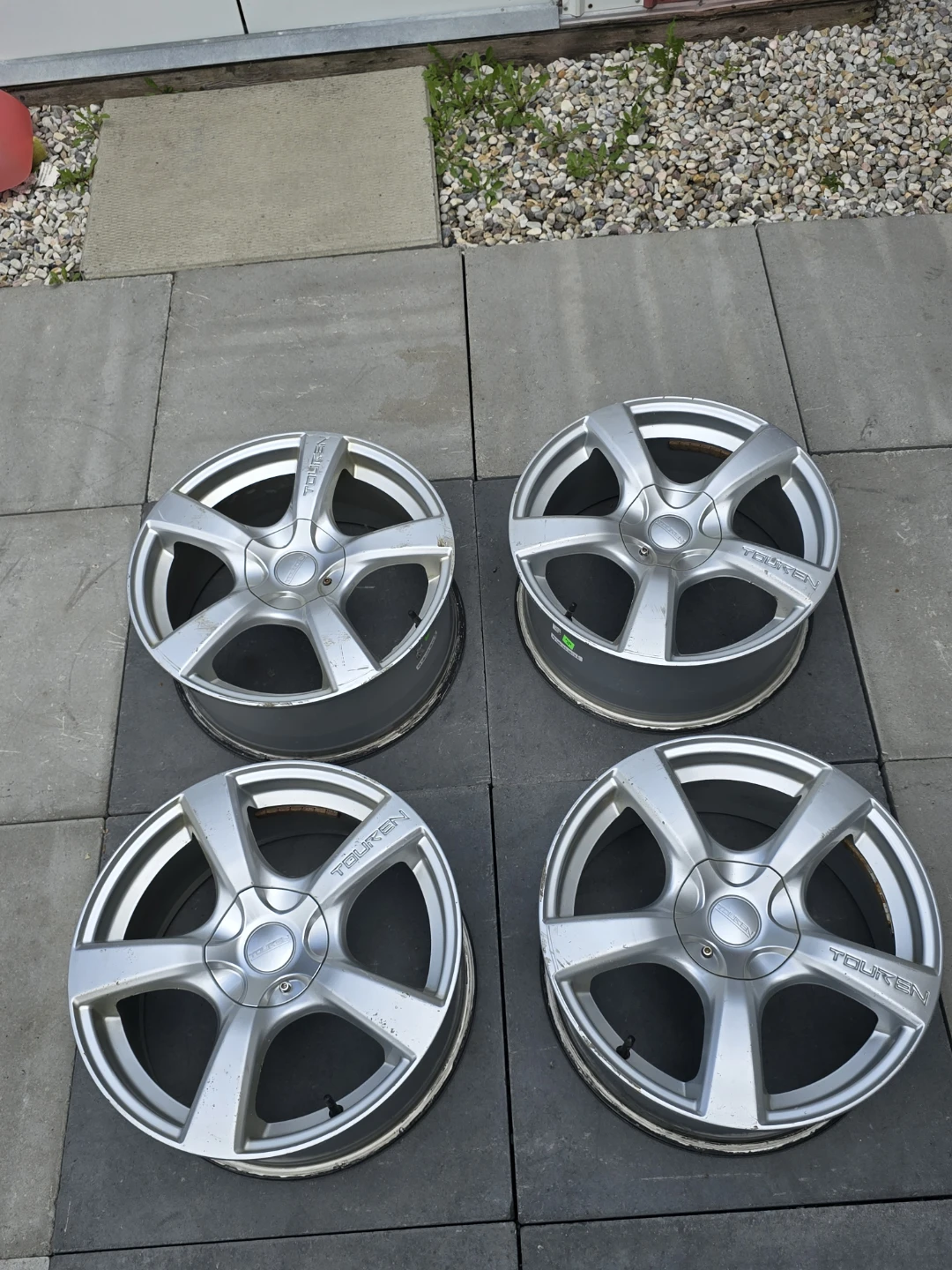 Touren 18×8" (5×114.3/108)