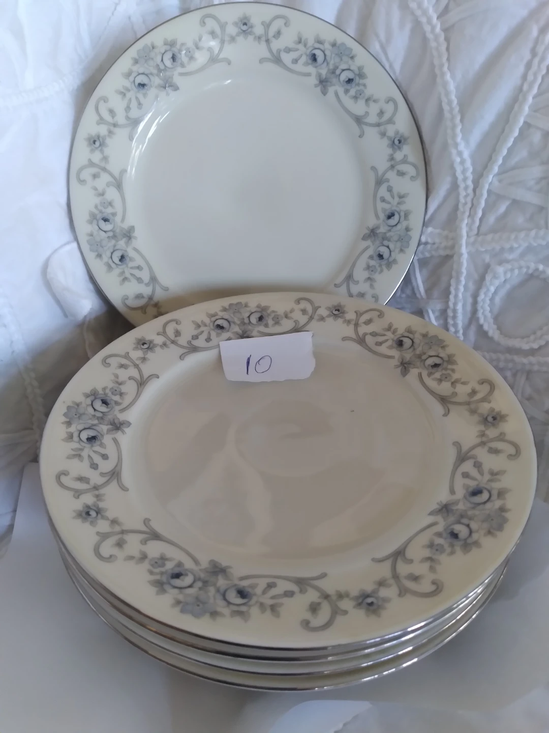 Johann Haviland Porcelain Dinner Plates - Set of 4