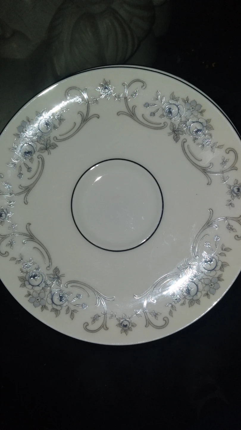 Johann Haviland Porcelain Dinner Plates - Set of 4 - photo 4