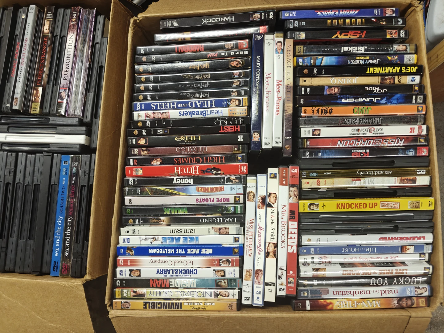 Assorted DVD Movies - 460 DVDs with Samsung dvd player included - photo 2
