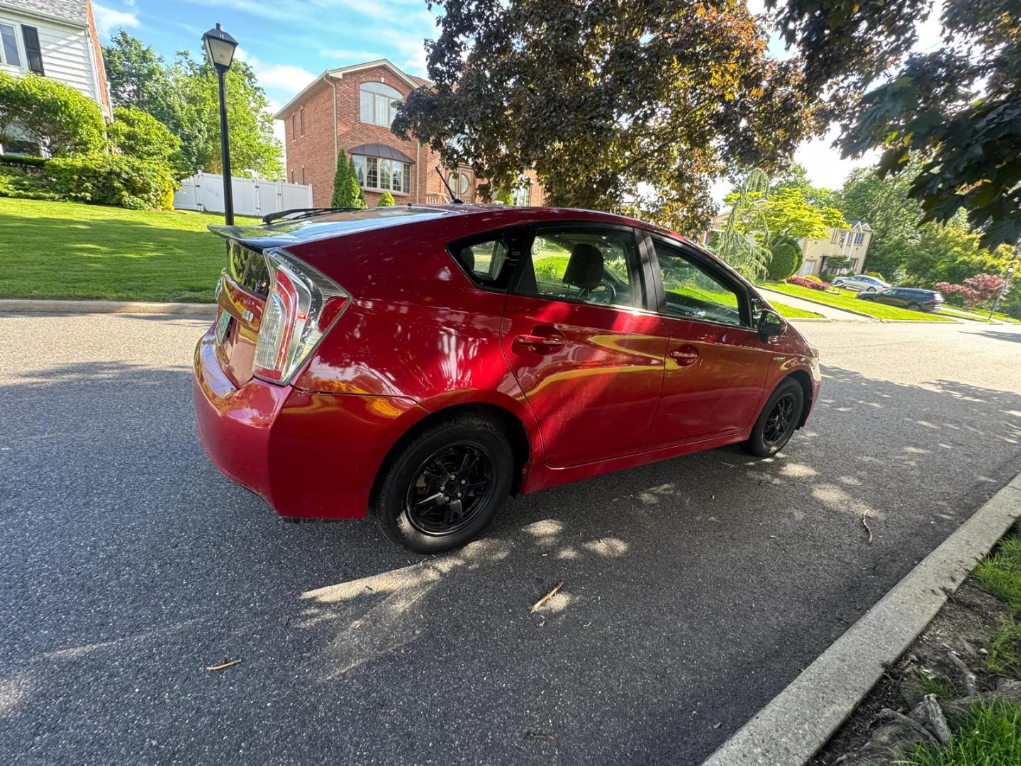 2015 TOYOTA PRIUS HYBRID HATCHBACK 4 DOOR - photo 4