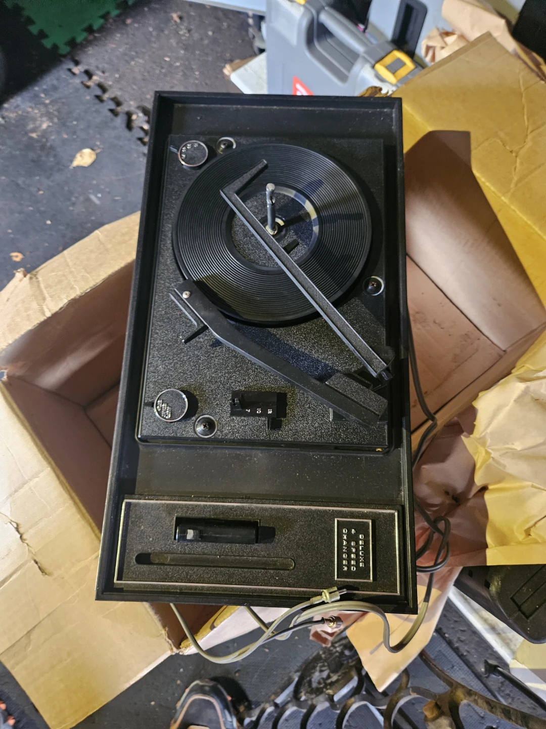Black Mini-Module Series Turntable Record Player - photo 2