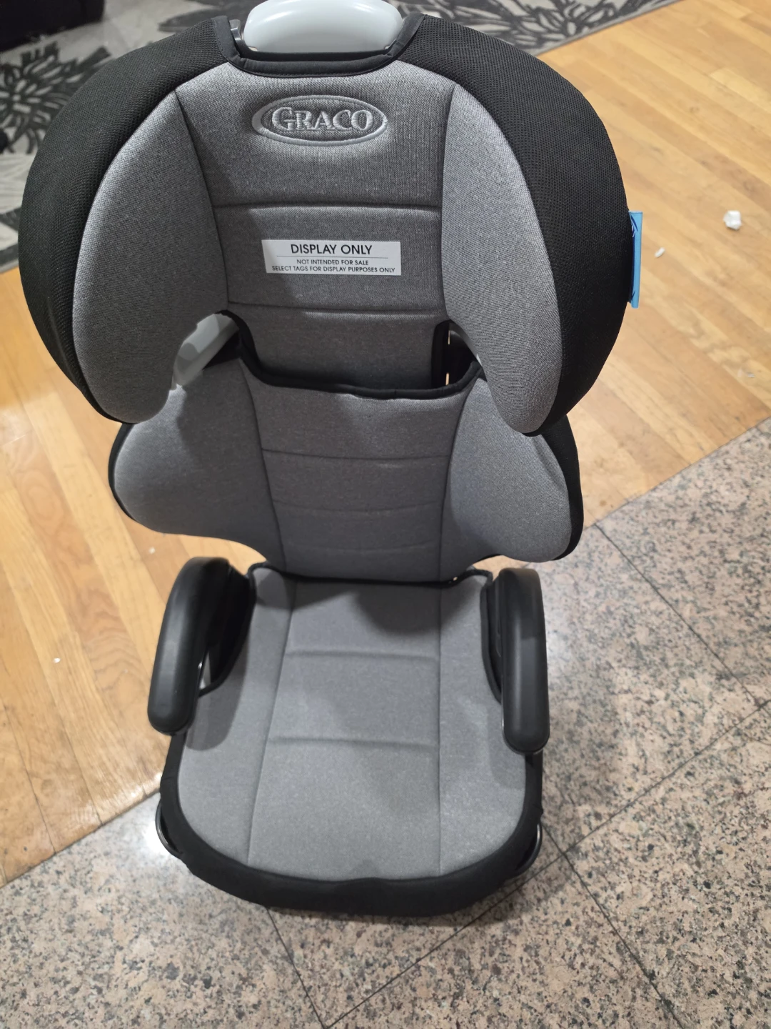 Graco Booster Car Seat - Gray - photo 3