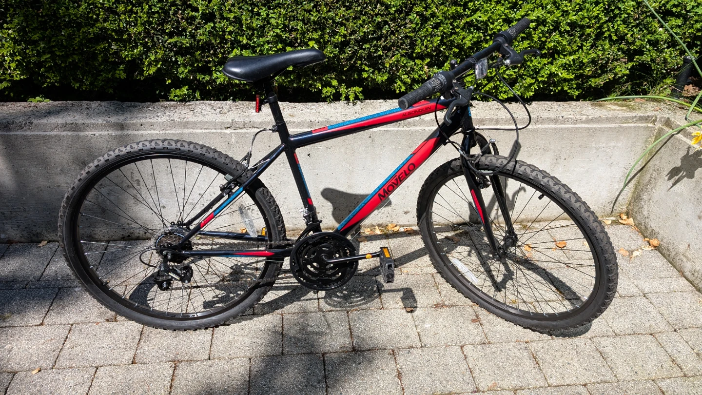 Movelo Mountain Bike - Red and Black 26"