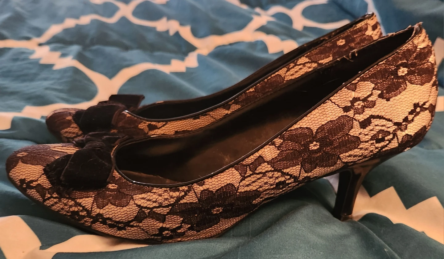 Fioni Women's Lace Bow Heels Size 10 - photo 3