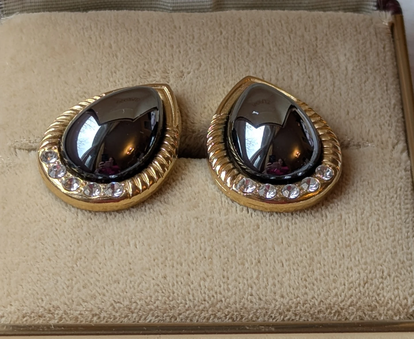 Teardrop Earrings with Crystals
