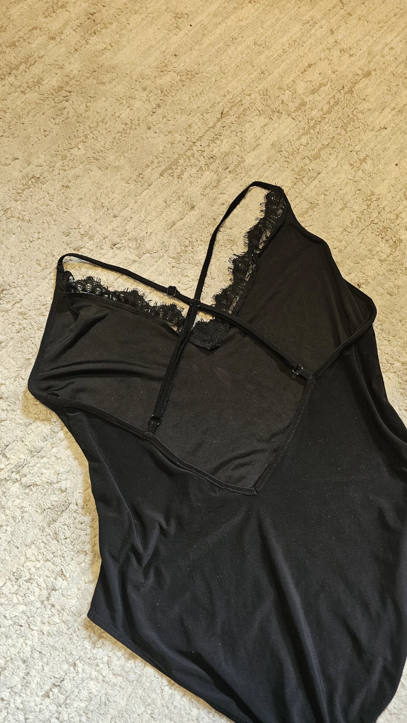 Black lace trim bodysuit - photo 4