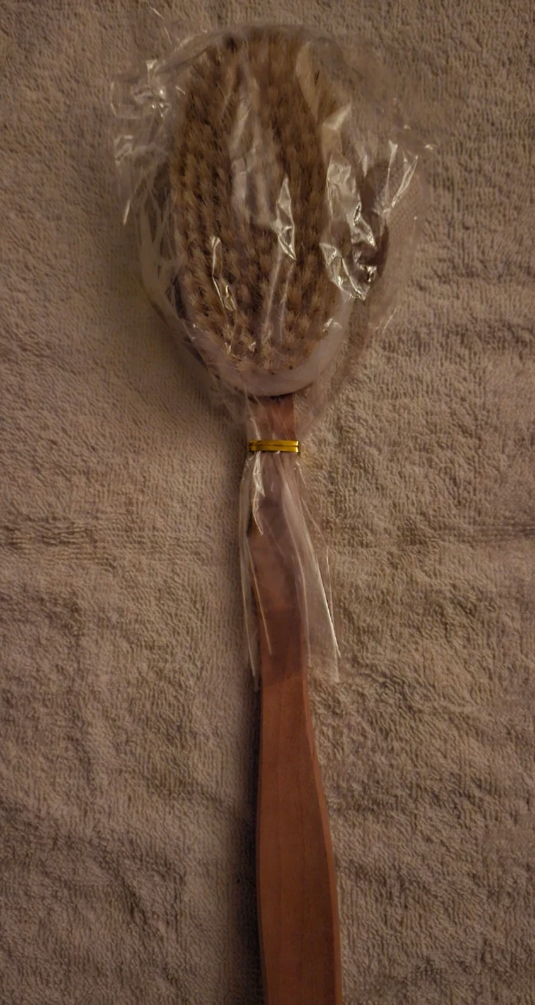 Bath & Body Brush NEW Exfoliating, DETACHABLE HANDLE - photo 2