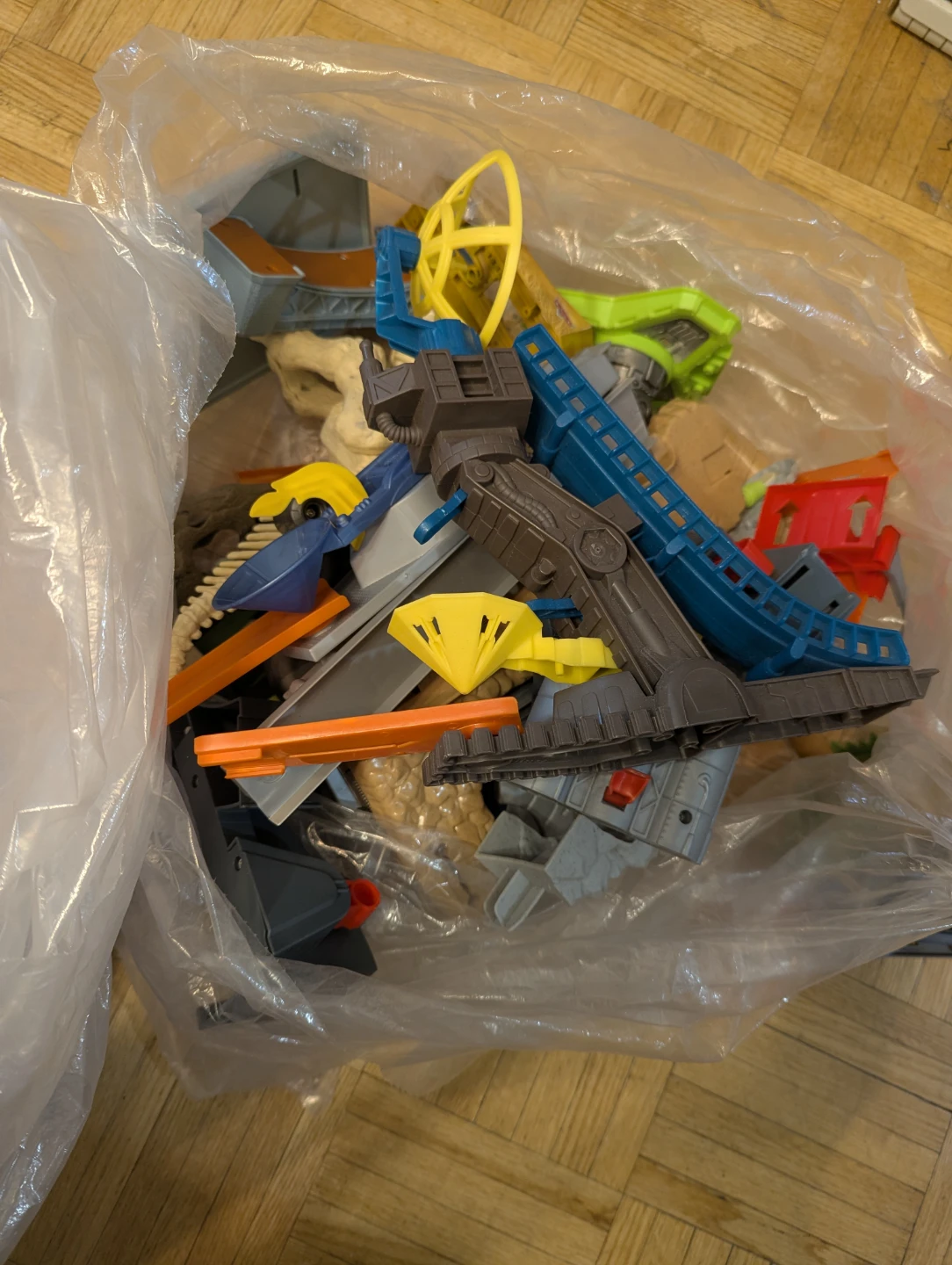 Hot Wheels Track Builder Set