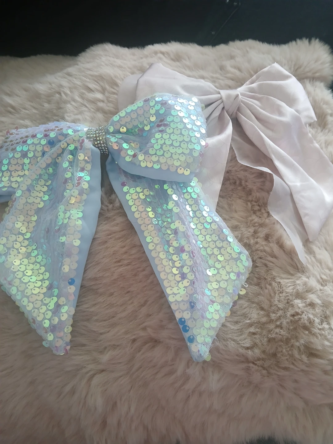 Sequin Bow Clip