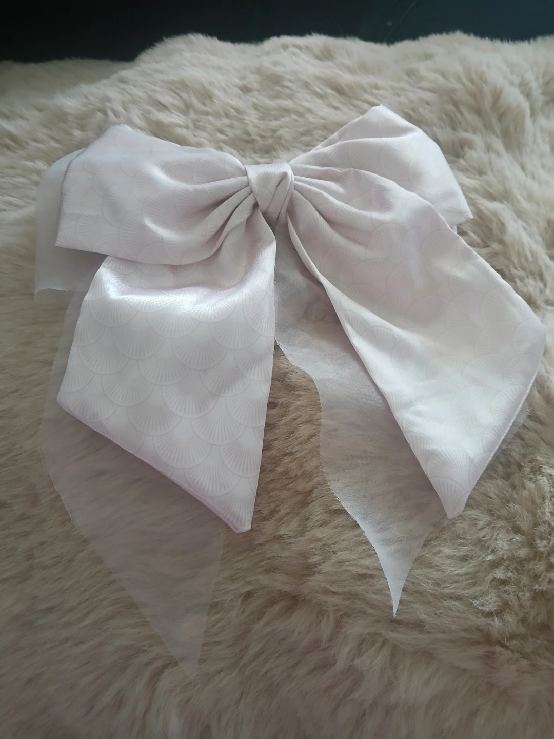Sequin Bow Clip - photo 2