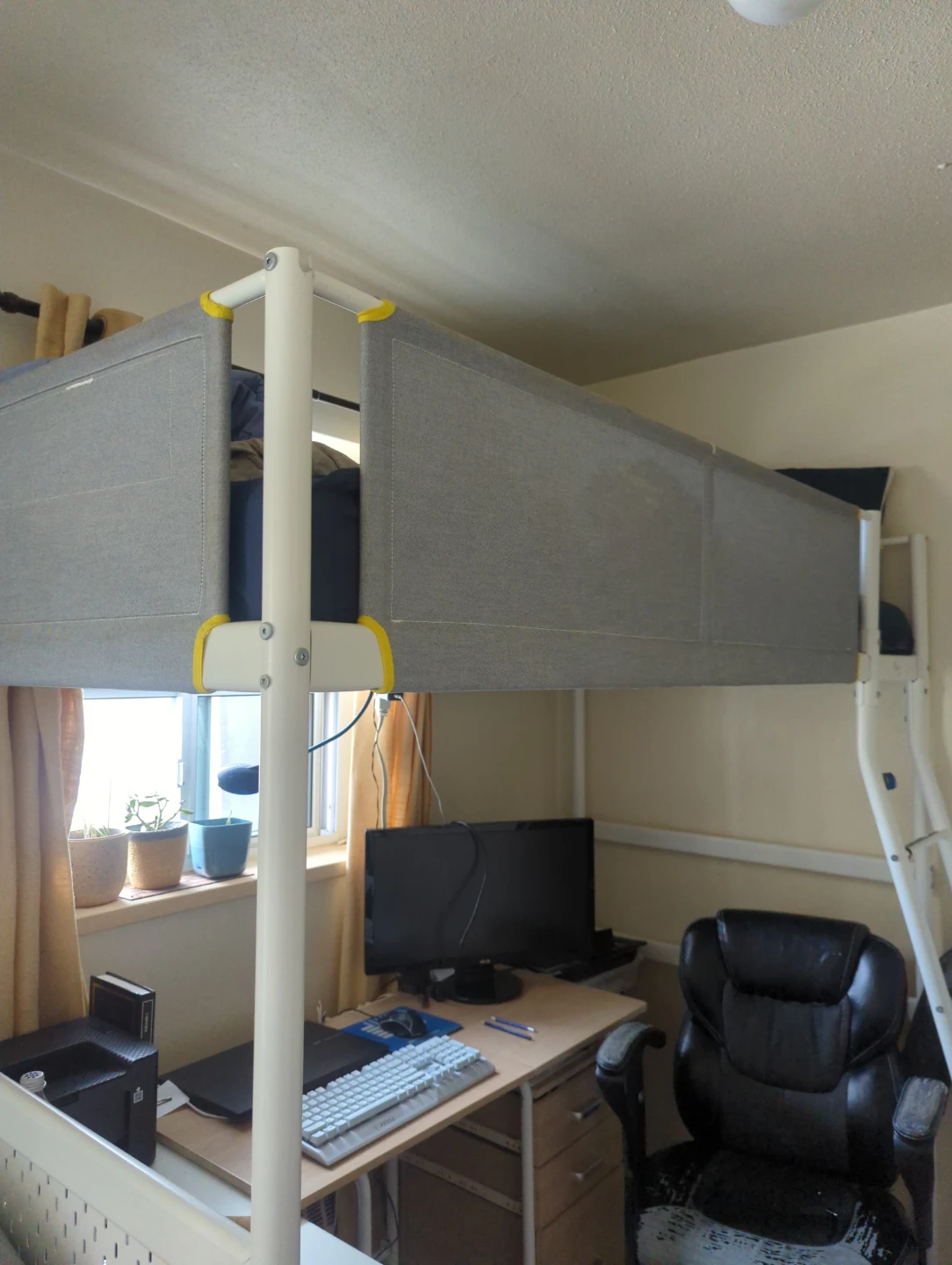 IKEA VITVAL Loft Bed Frame with Desk White/Light Grey 90x200 cm - photo 3