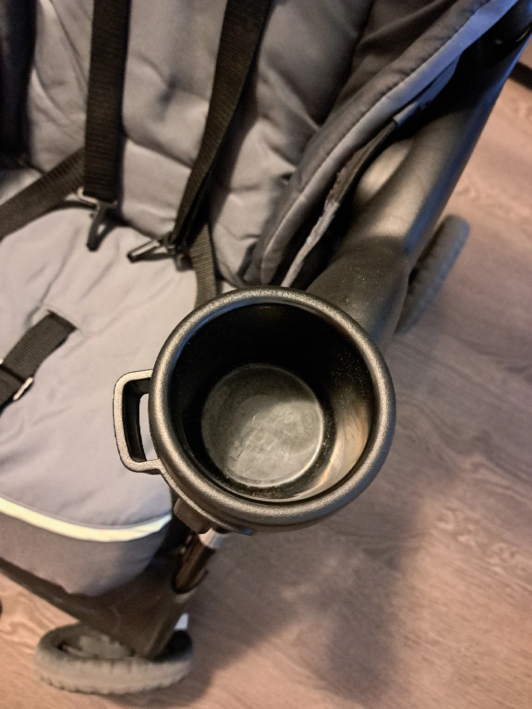 Graco Stroller with Cup Holders - photo 4