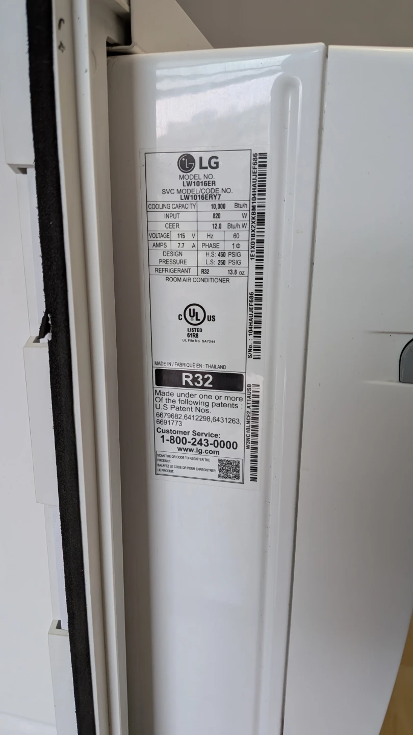 LG Window Air Conditioner 10,000 BTU - photo 3