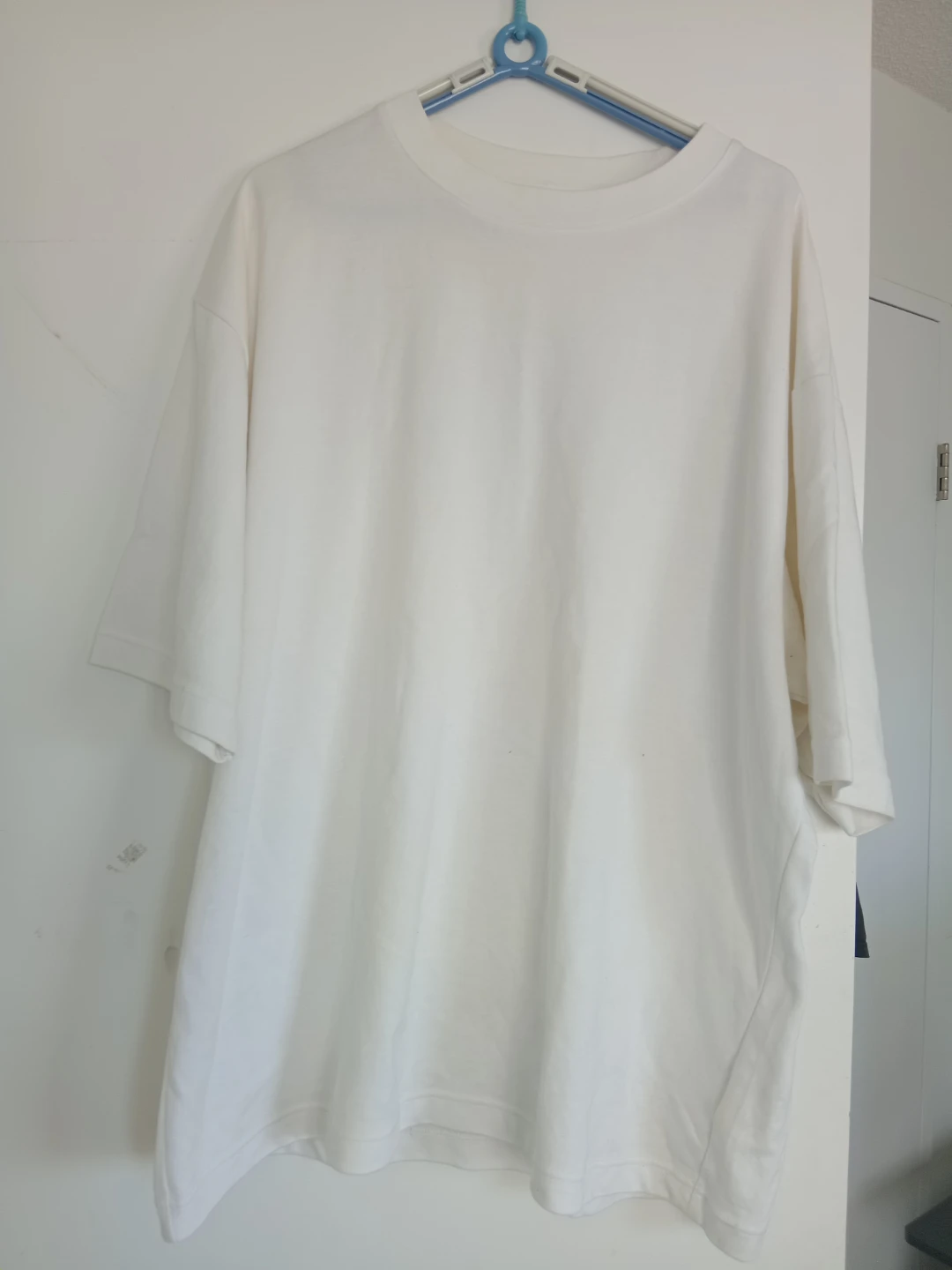 UNIQLO U White T-Shirt