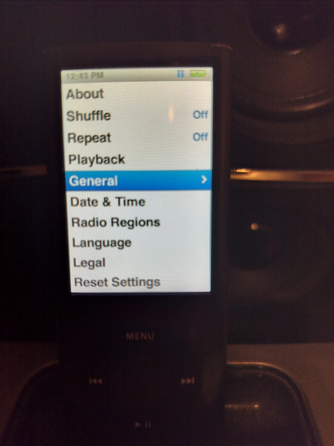 Apple iPod Nano 5th Gen (Black) - photo 2