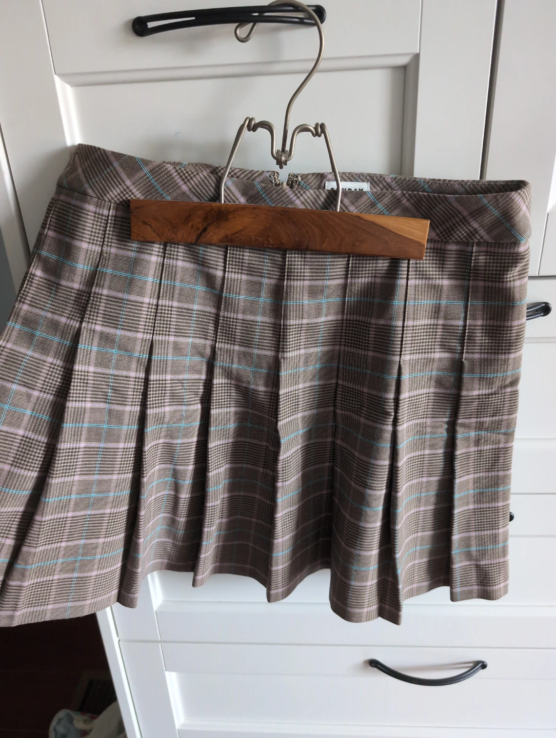 Plaid Pleated Skirt Aritzia original Olive Skirt - photo 2