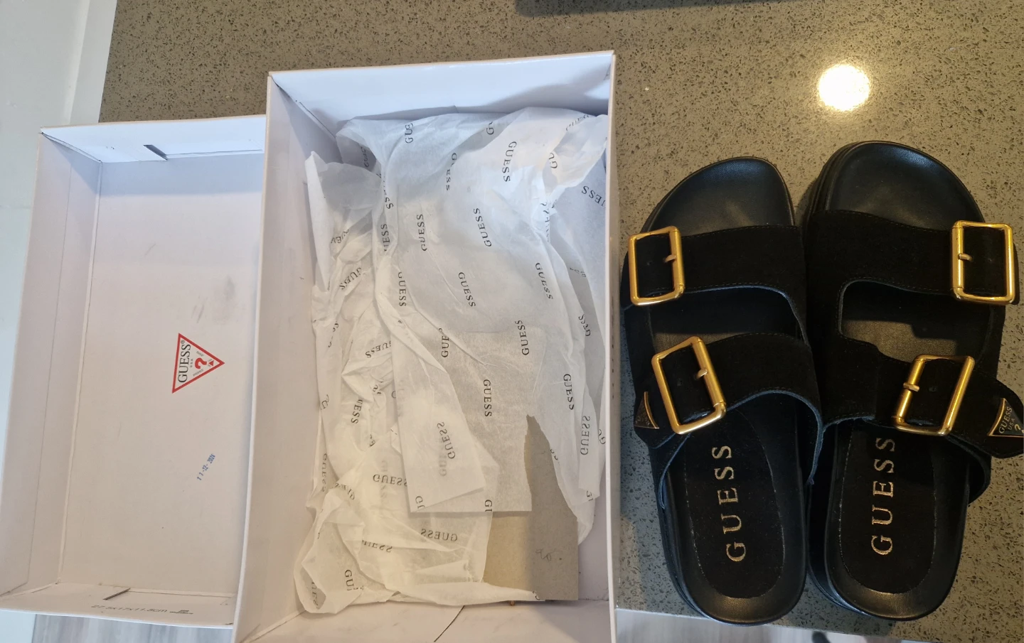 Guess Women's Black Slides Size 7M - photo 2