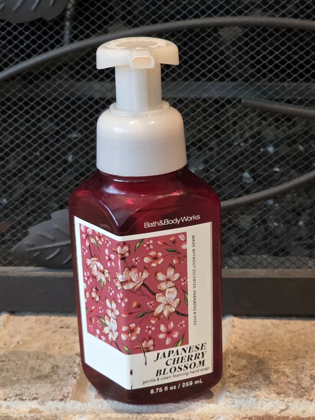 Bath & Body Works Japanese Cherry Blossom Foaming Hand Soap