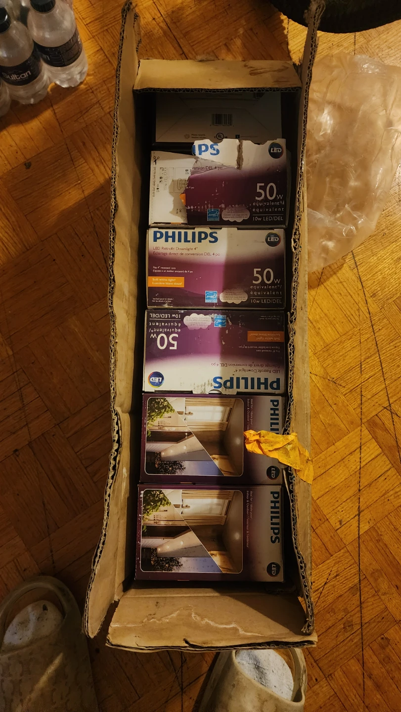 Philips LED Retrofit Downlight 4" 50W Equivalent