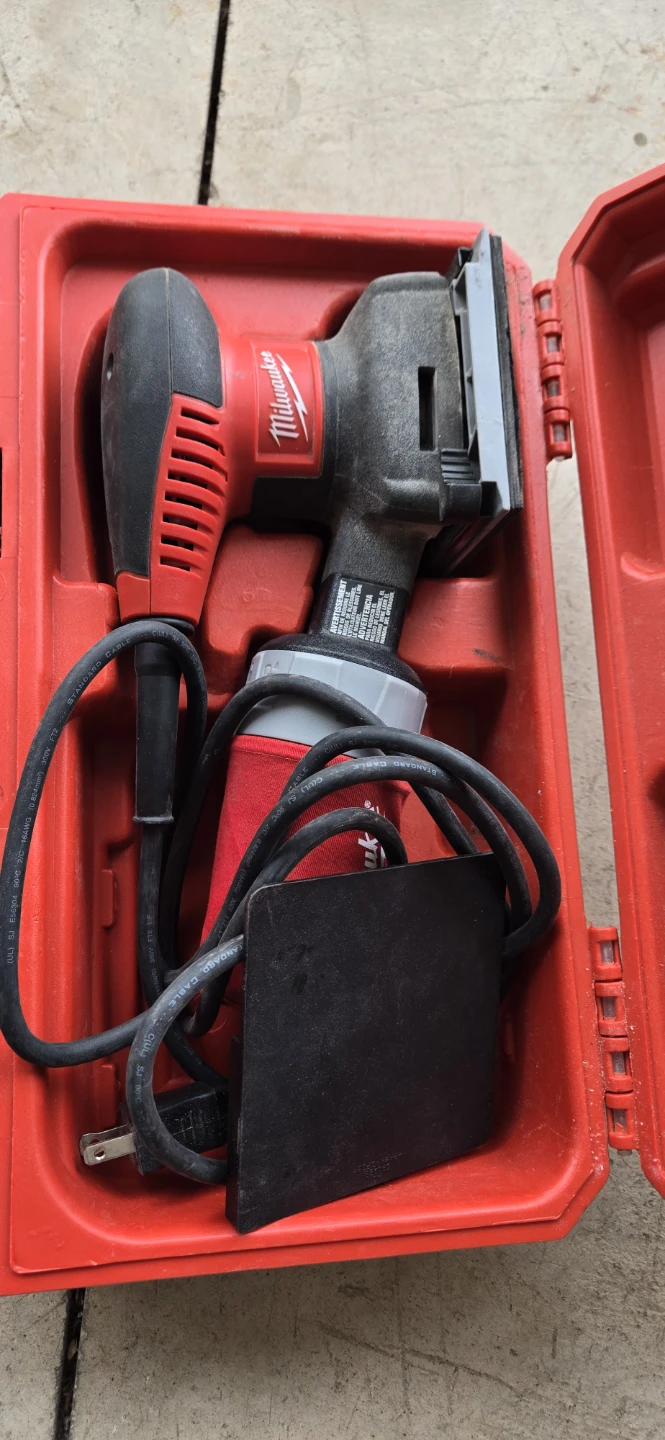 Milwaukee 3 Amp 1/4 Sheet Corded Palm Sander - photo 2