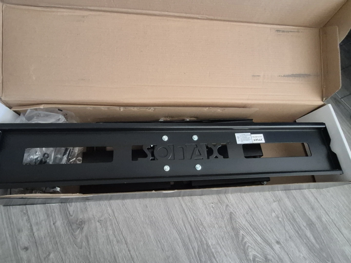 Sonax Adjustable TV Wallmount (Quick sale) - photo 2