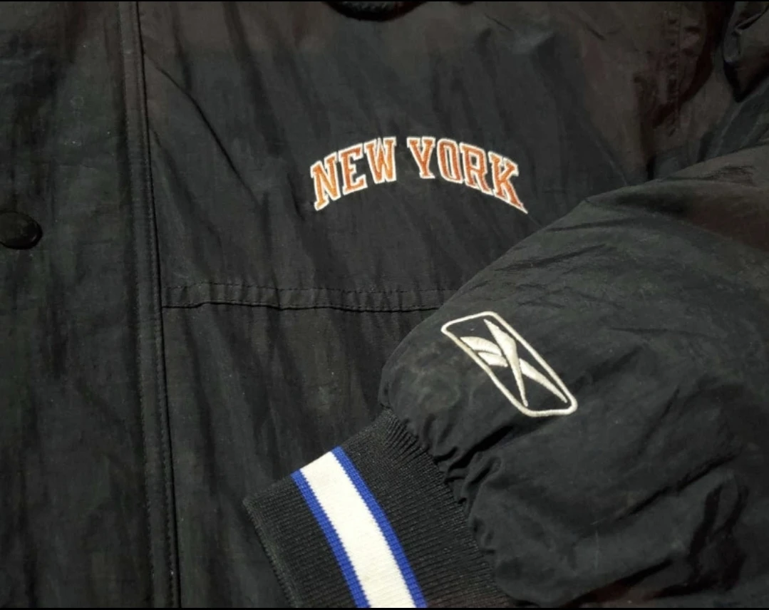 Early 2000's Reebok New York Knicks SZ XXL - photo 3