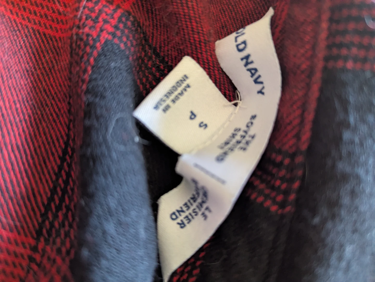 Old Navy Red & Black Plaid Button-Up Shirt - Size S - photo 4