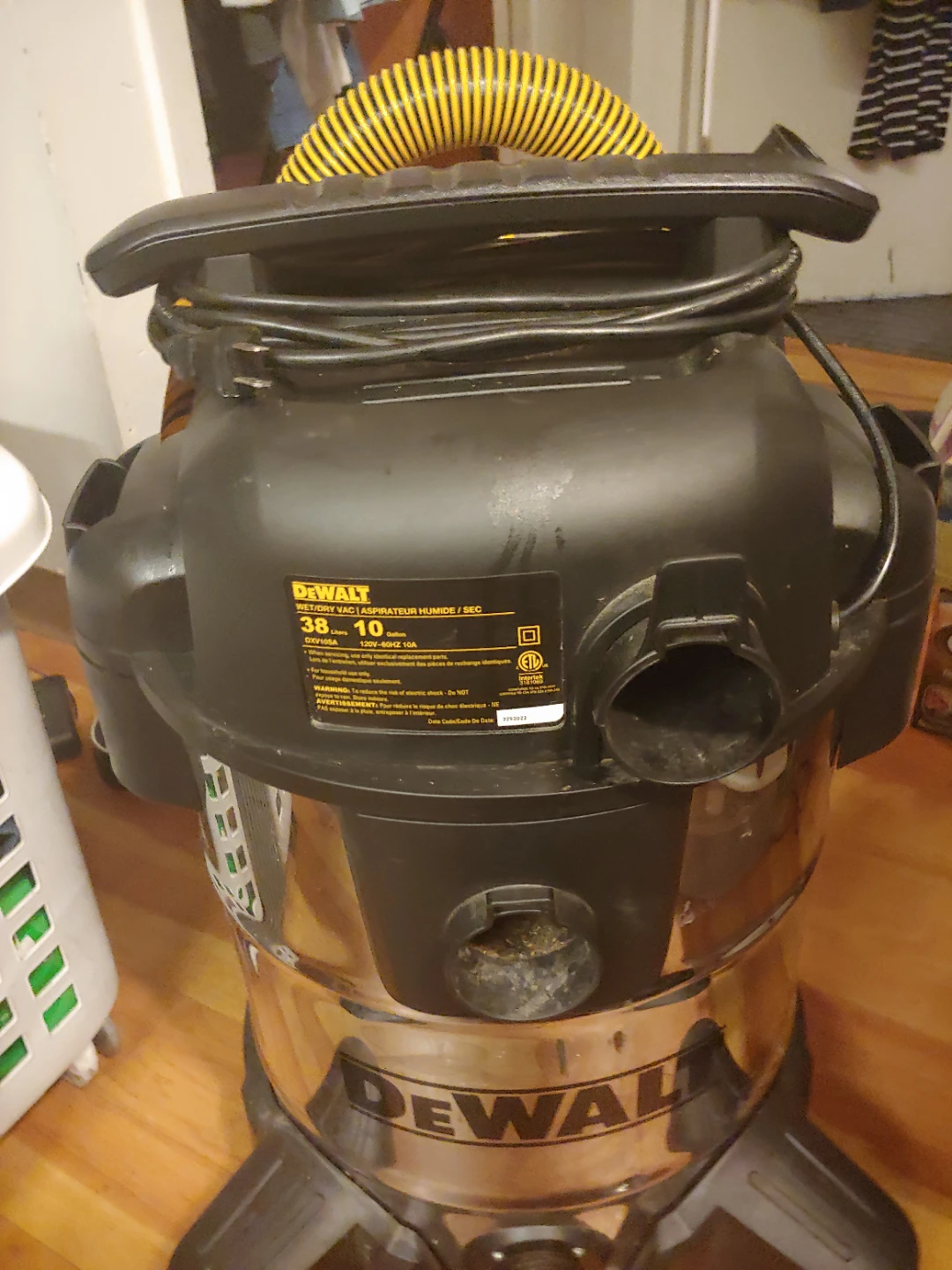 DEWALT 38L 10 Gallon Wet/Dry Vacuum - photo 2