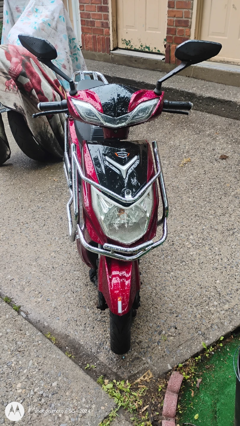 Red Electric Scooter - photo 2