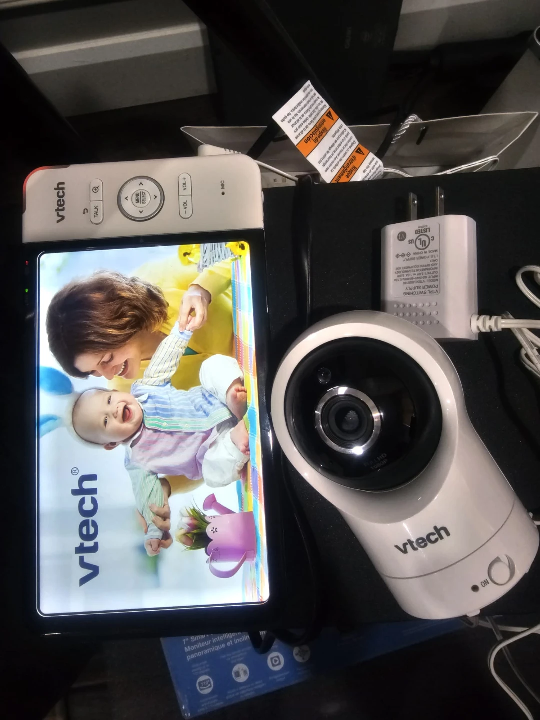 VTech 7" Smart Wi-Fi 1080p Pan & Tilt Monitor - photo 2