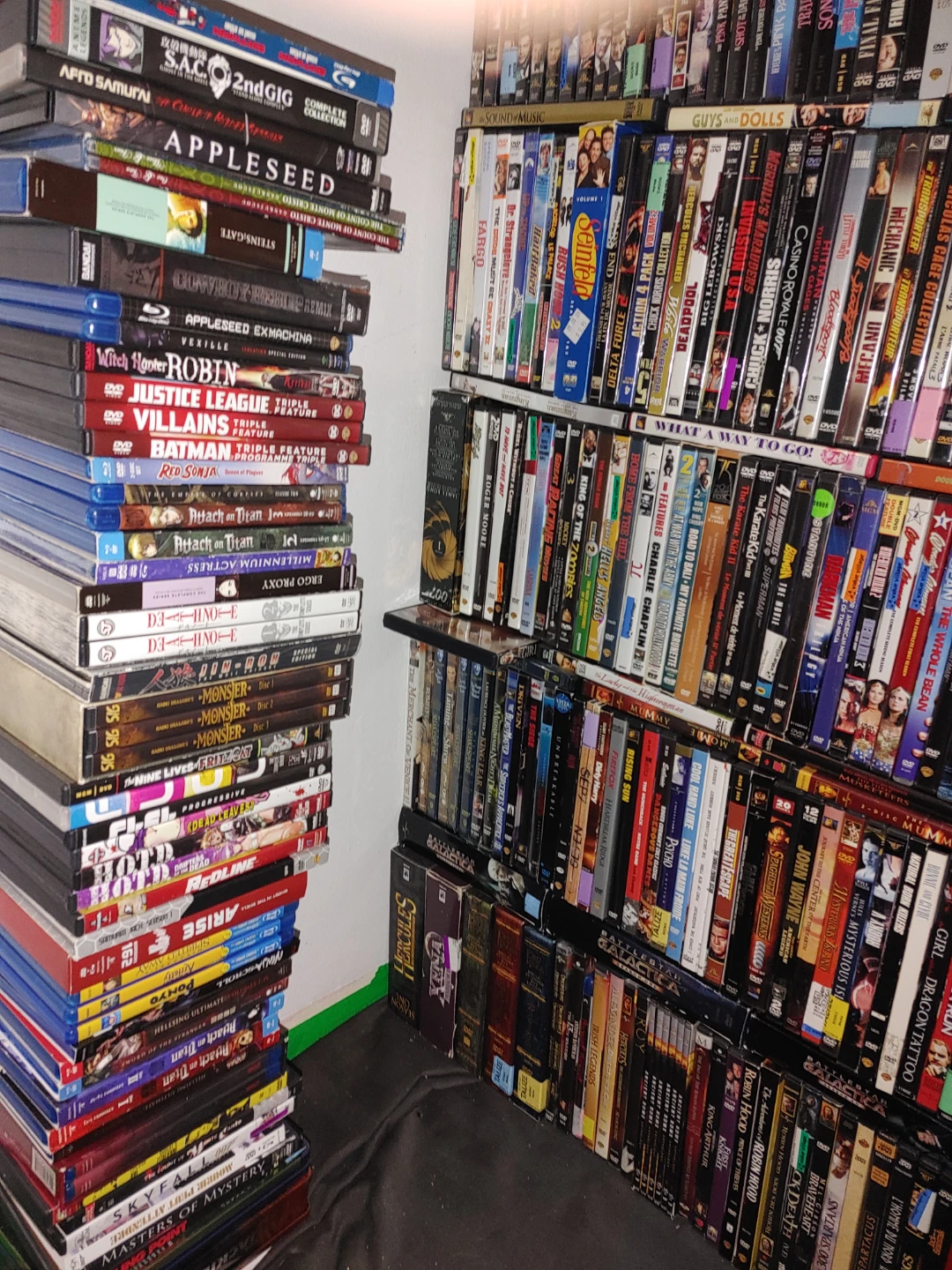 Large collection of DVDs - photo 4