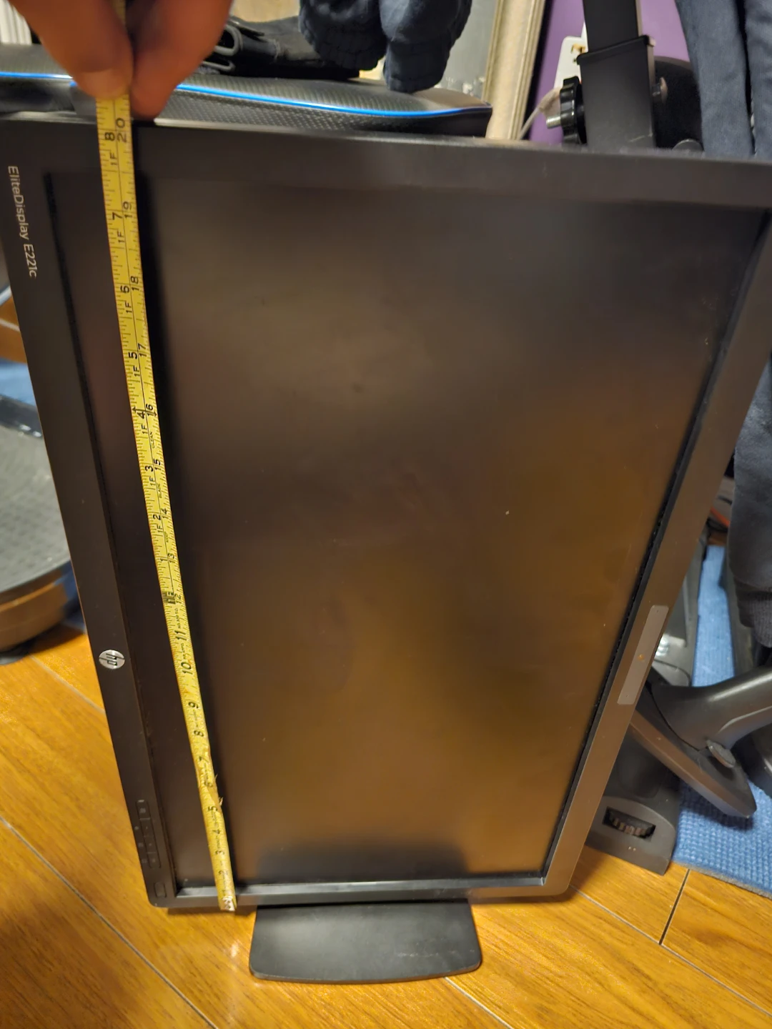 HP E221c EliteDisplay Monitor - photo 2