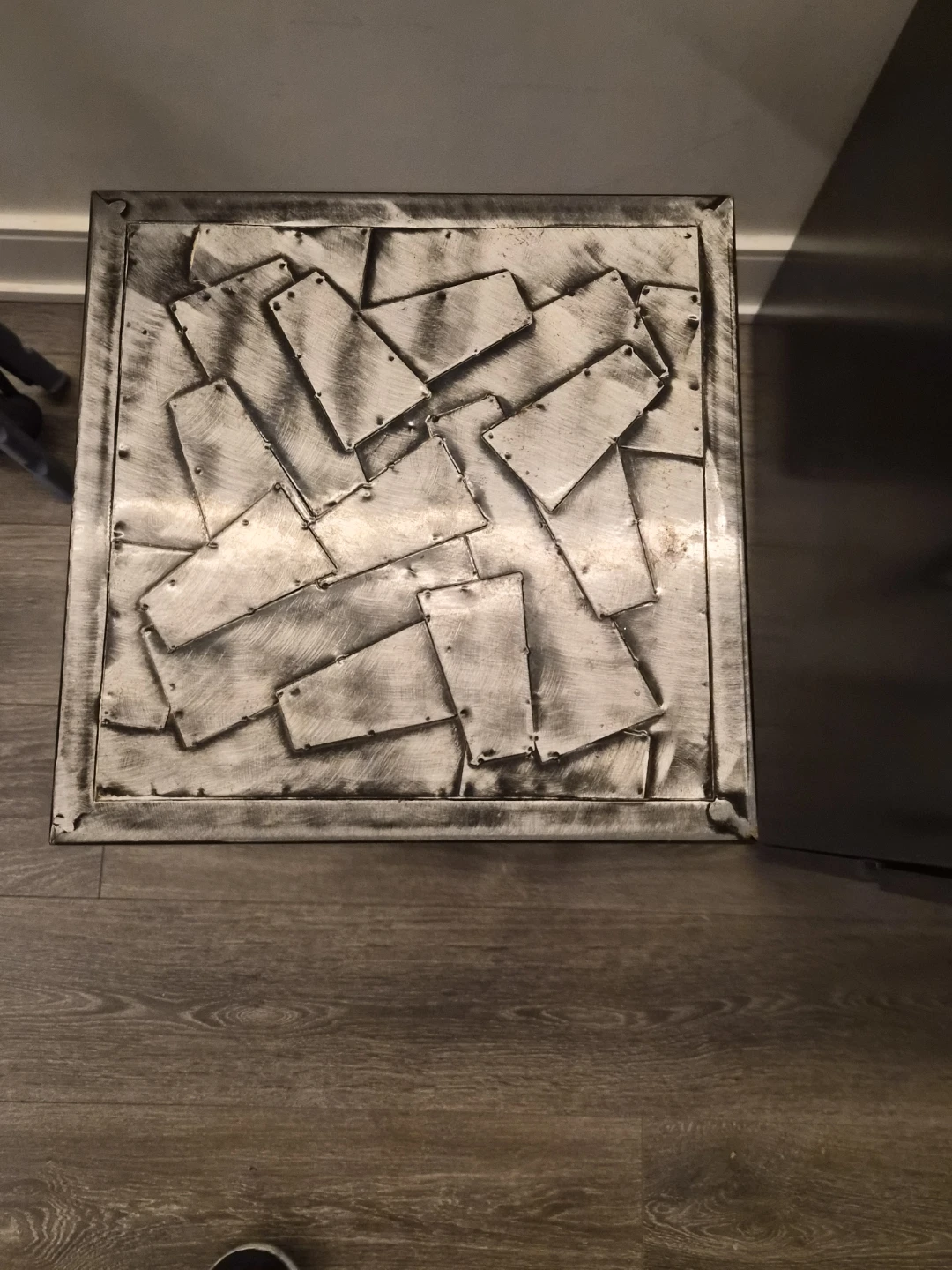 Metal C-Table Side Table - photo 3