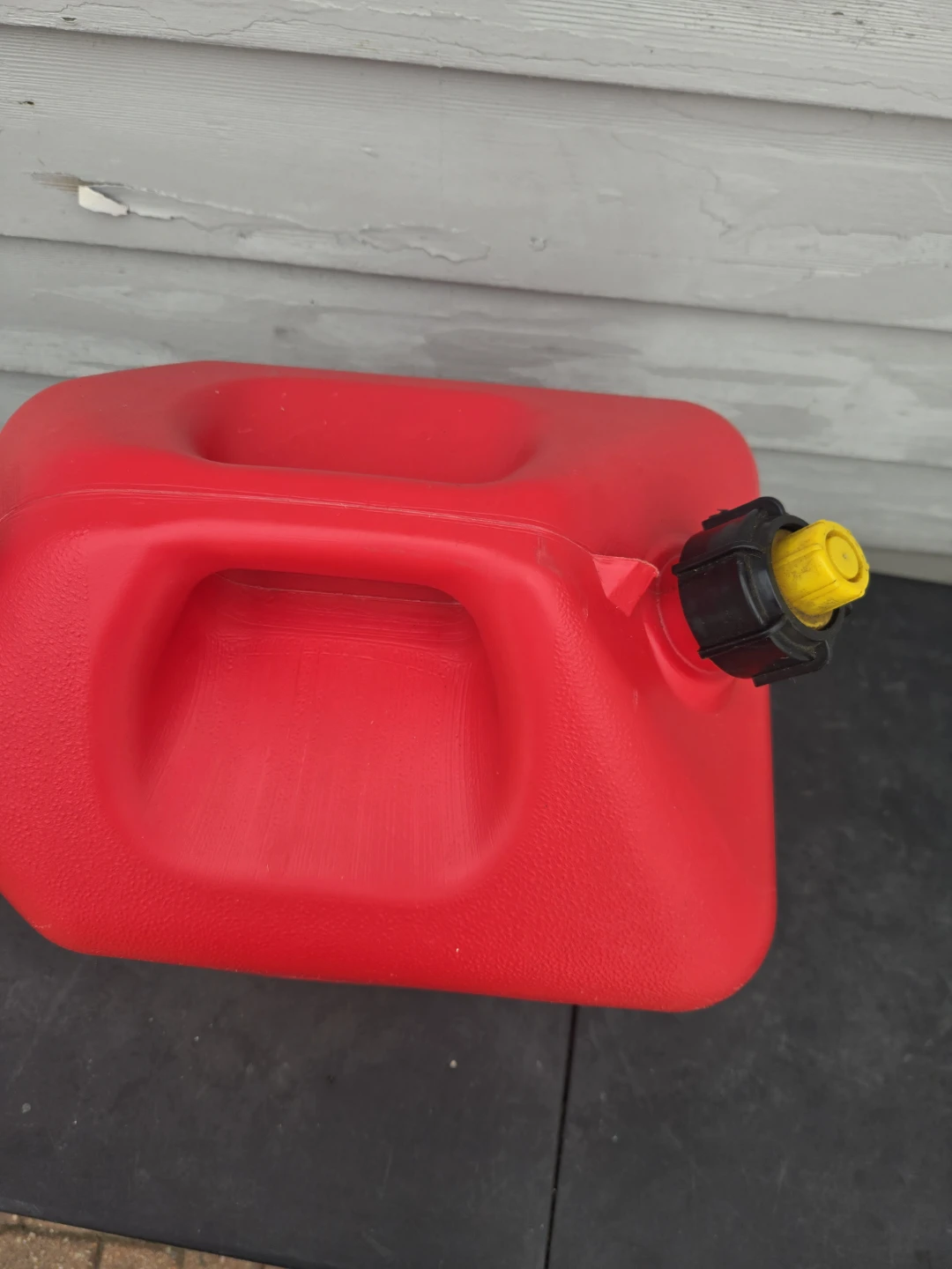 Red 5 Gallon Gasoline Can - photo 2