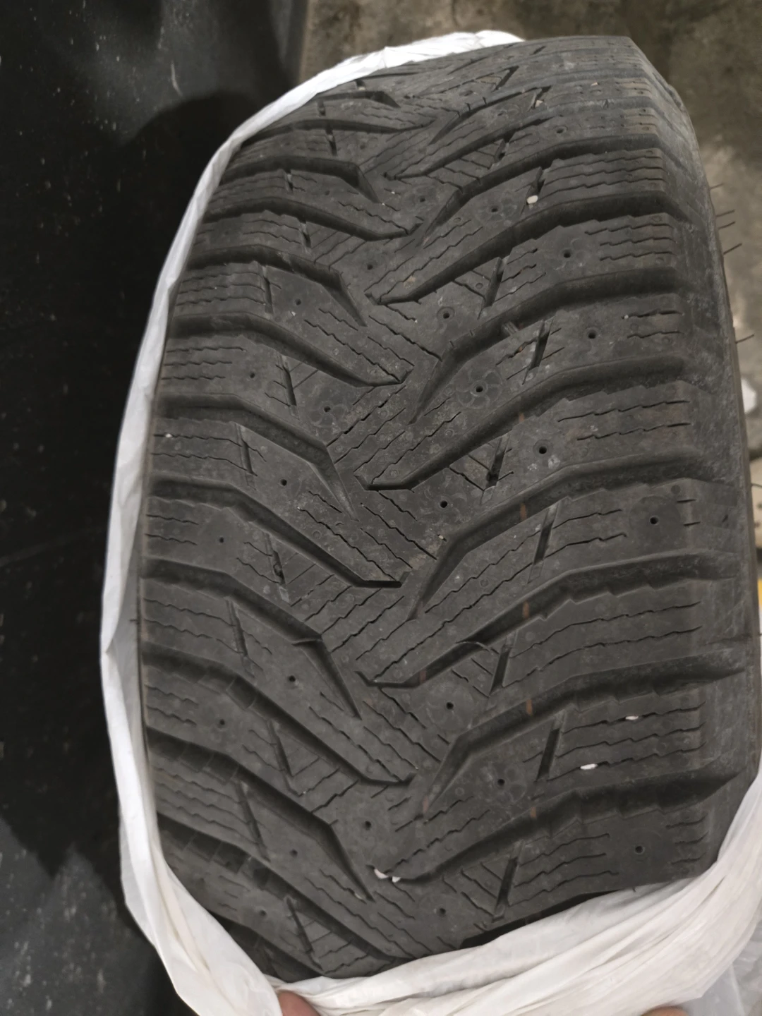 Kumho Wintercraft Ice Wi31  205/55R16 91T  4 tires only - photo 4
