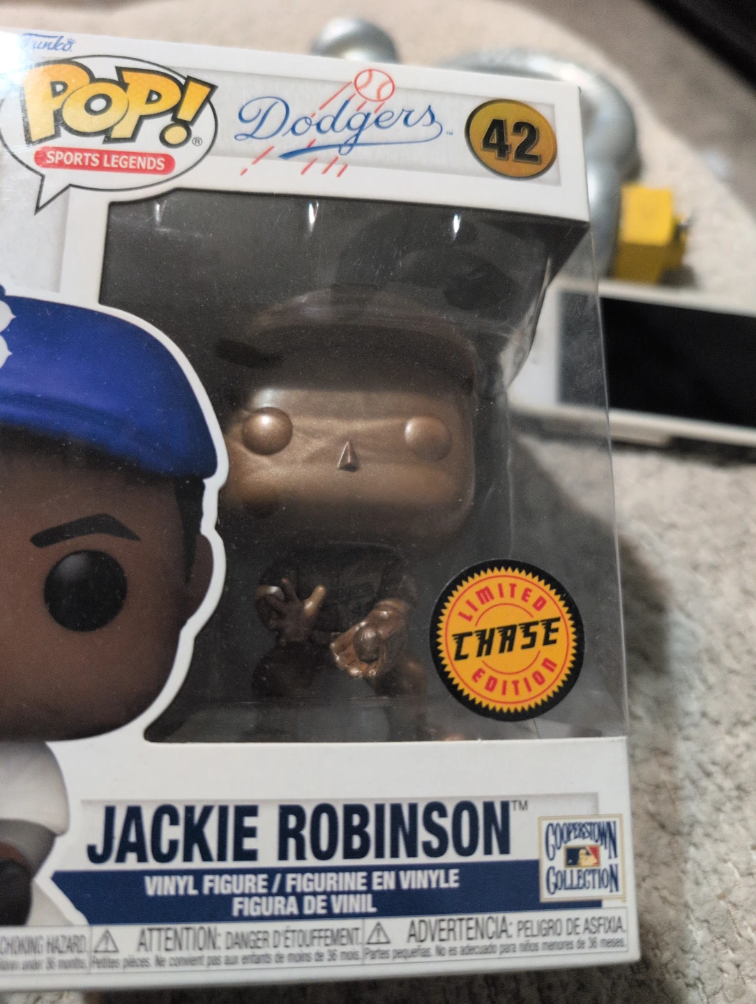Funko Pop! Jackie Robinson #42 Chase Edition Dodgers