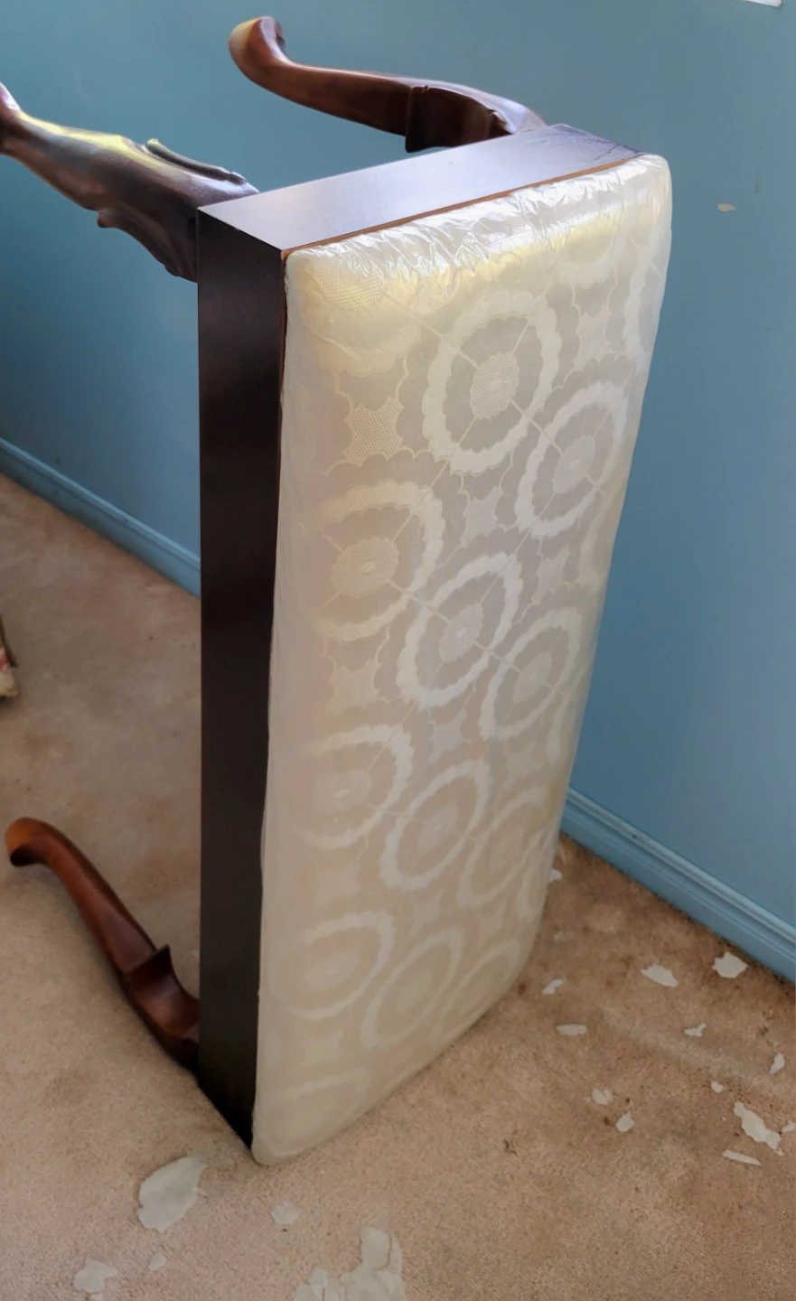Upholstered Bench with Cabriole Legs - photo 5